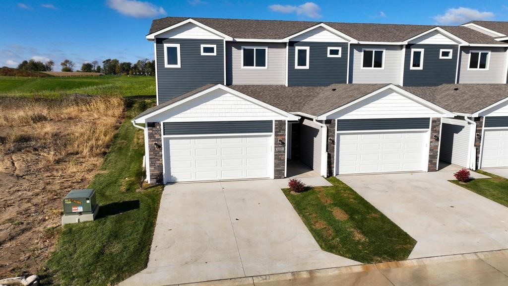 3011 Bracken Place