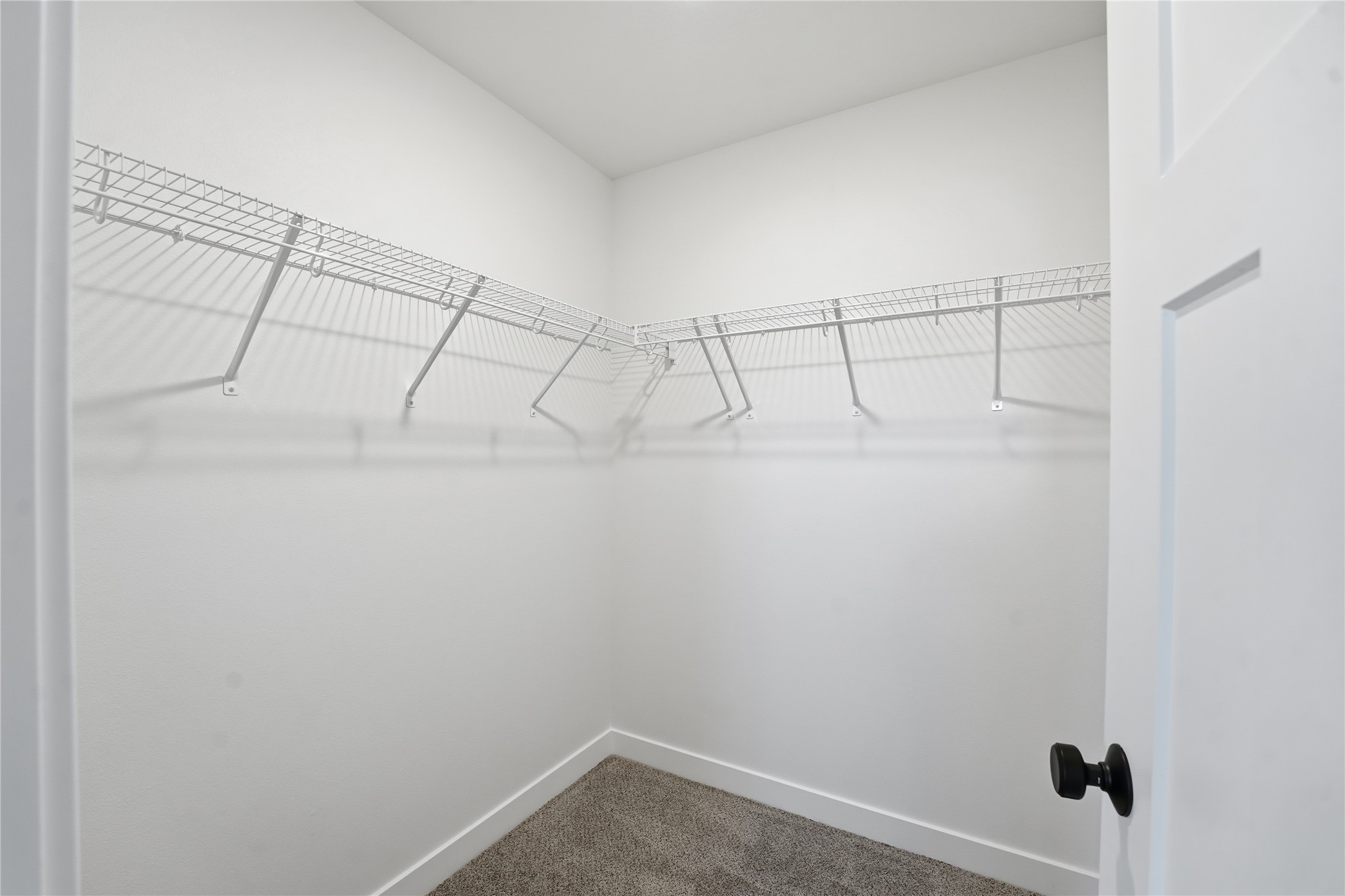 216 NW Waverly Drive