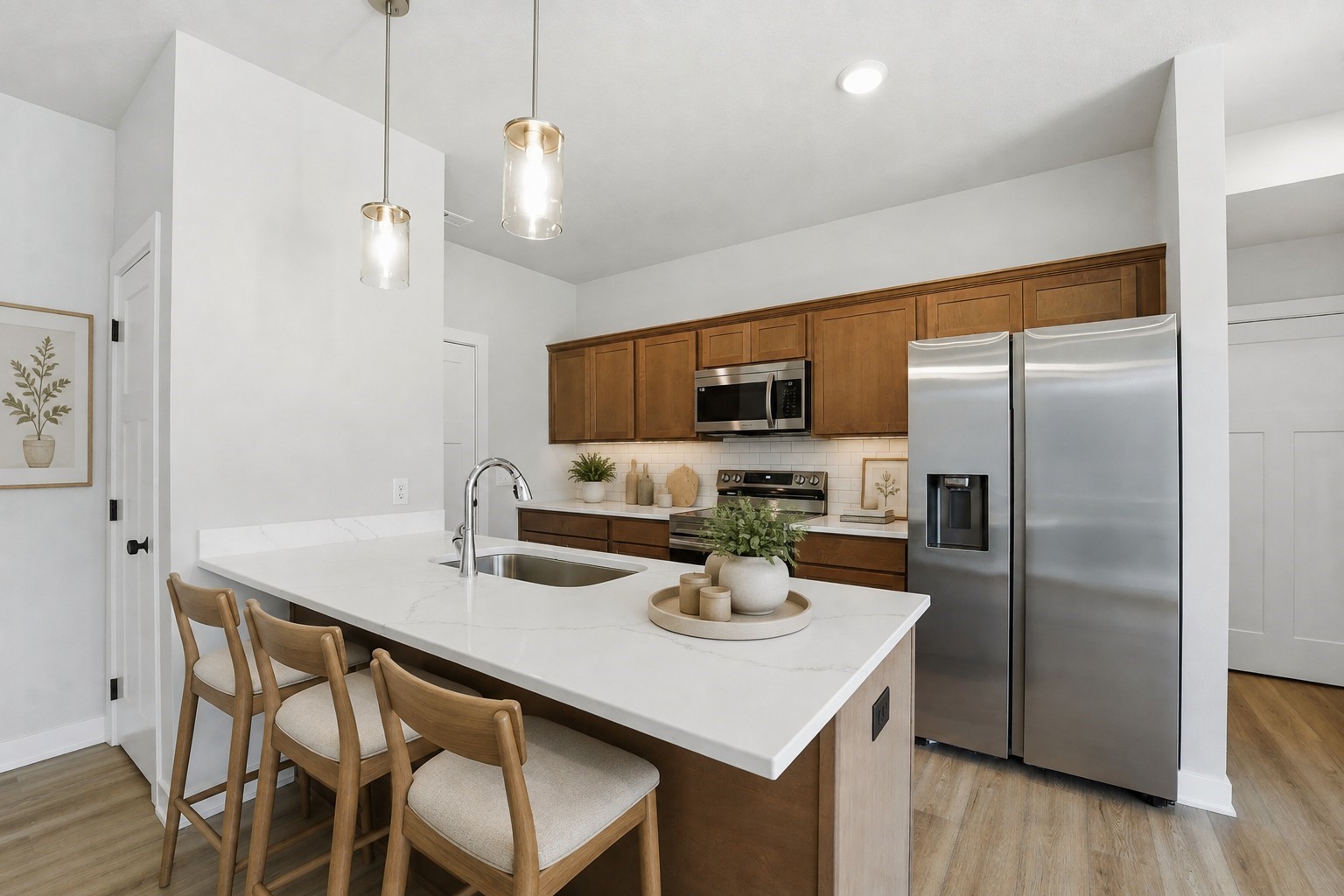 227 NW Waverly Drive