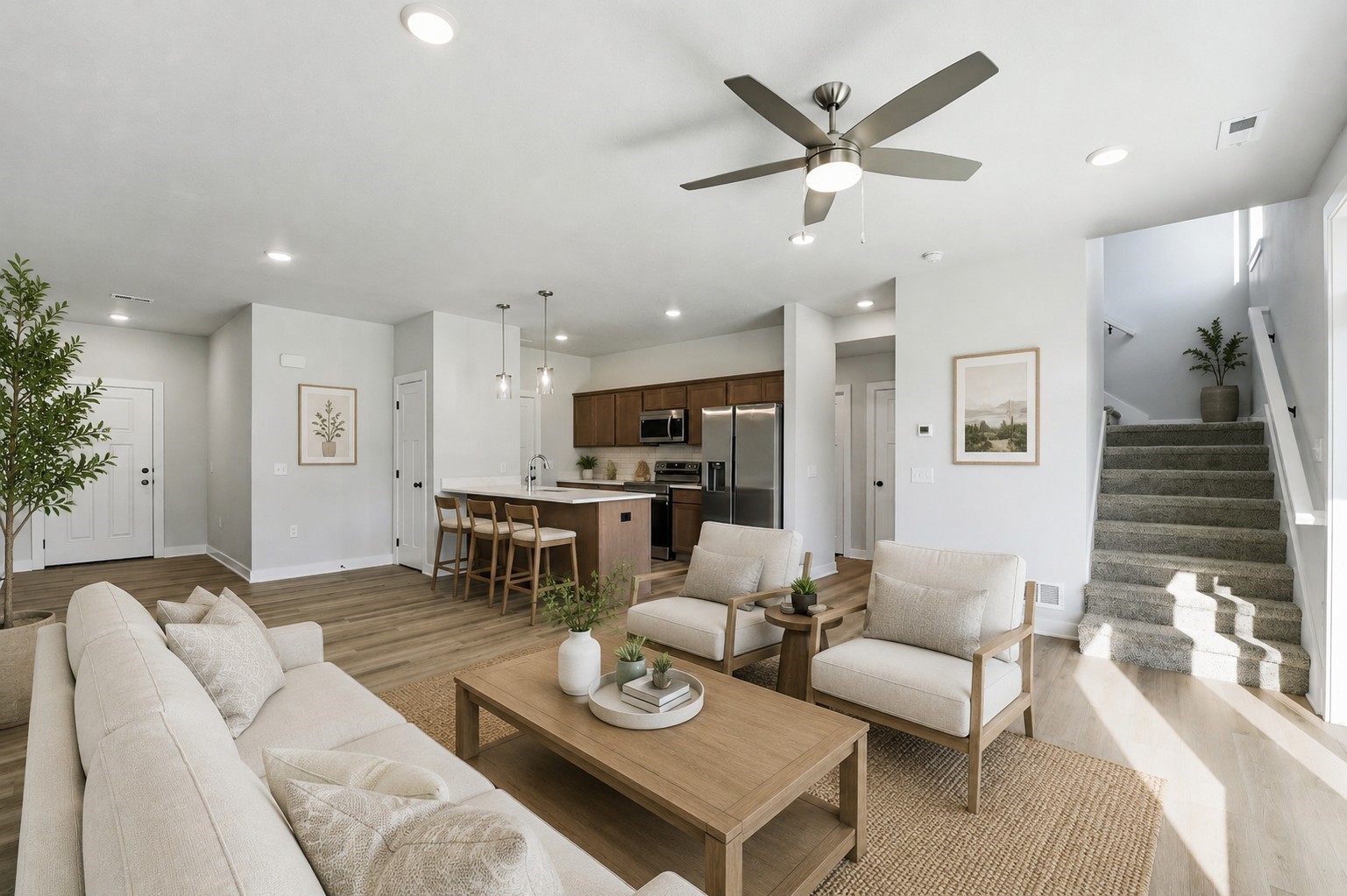 227 NW Waverly Drive