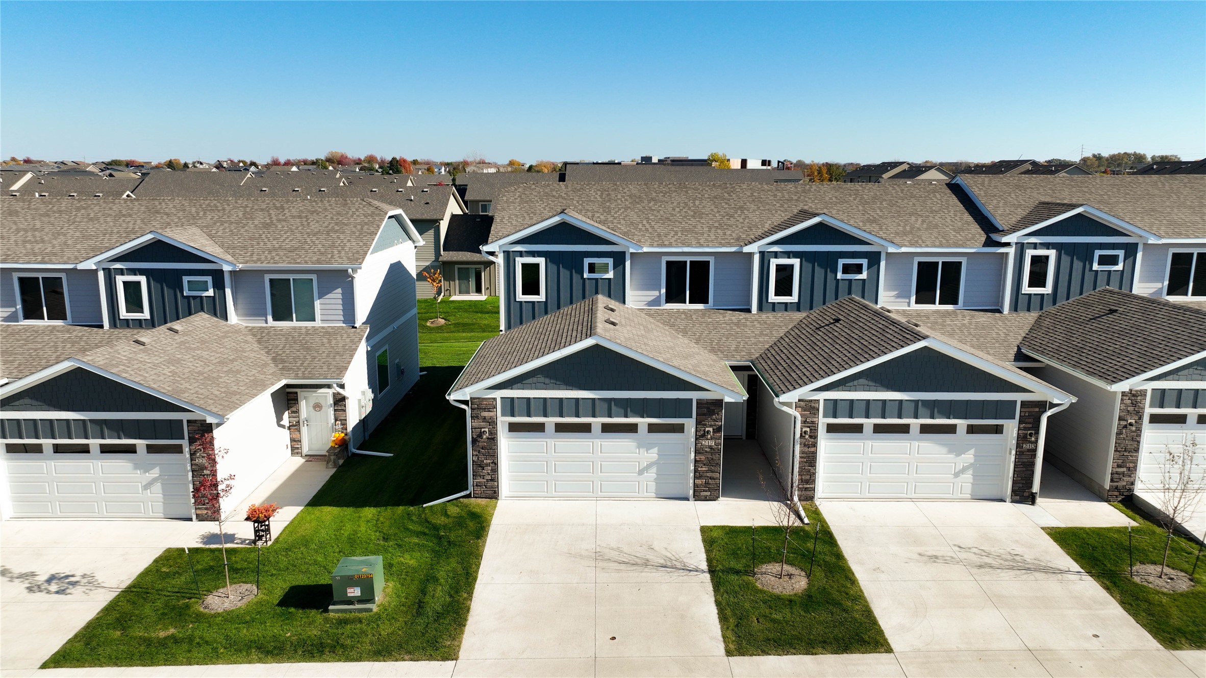 217 NW Waverly Drive