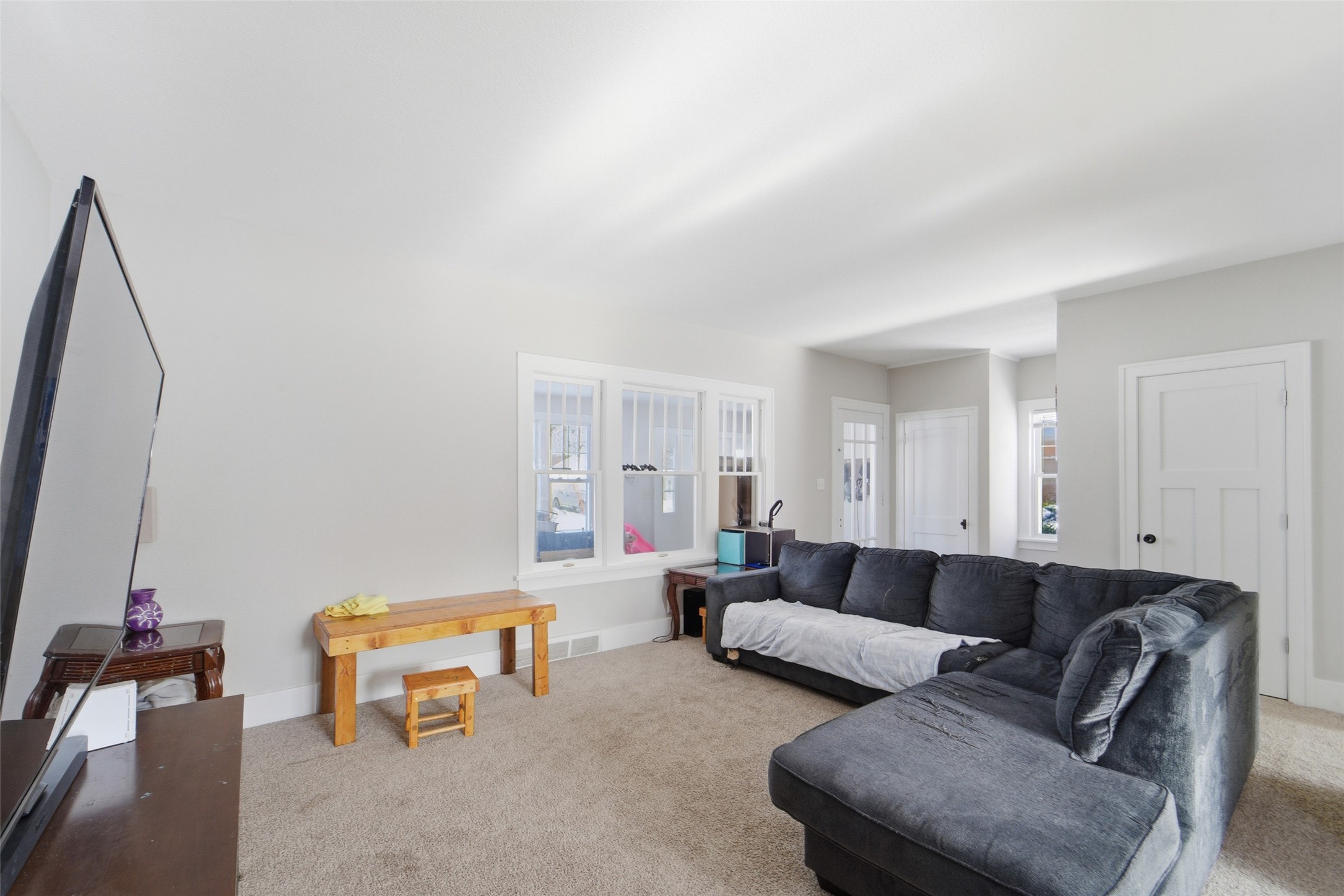 1911 Lucinda Street