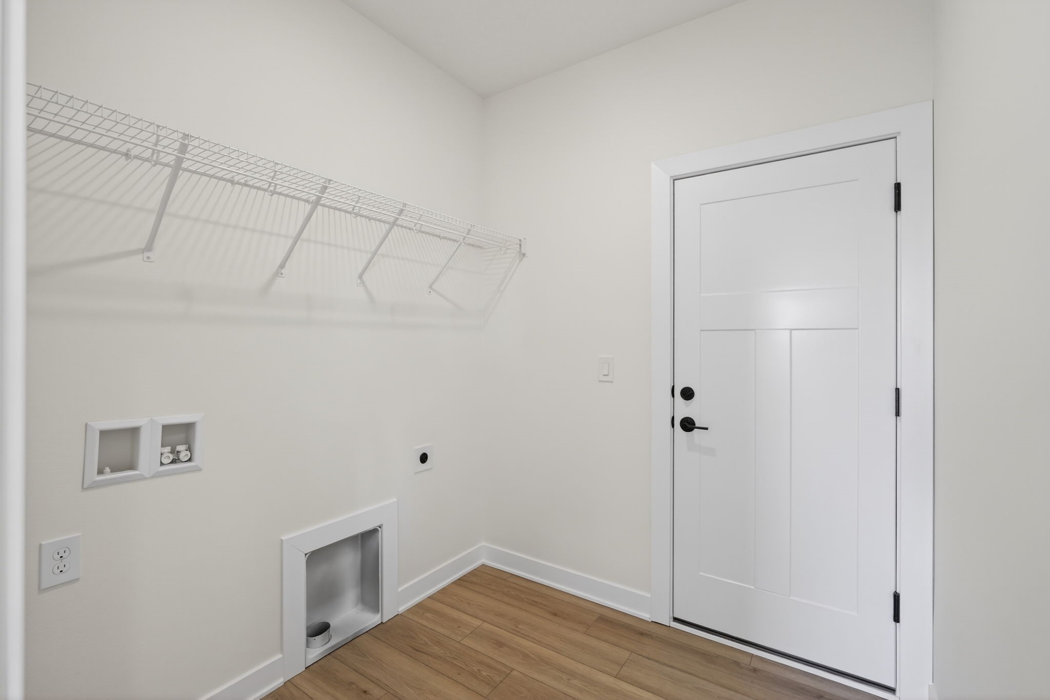724 Plainside Avenue
