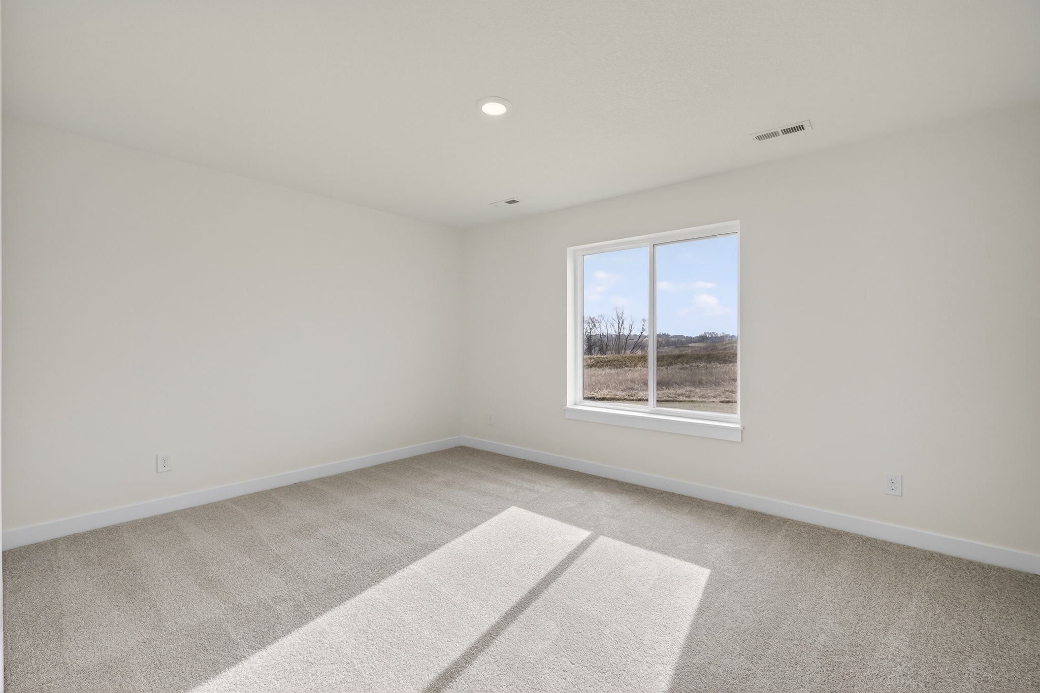 724 Plainside Avenue