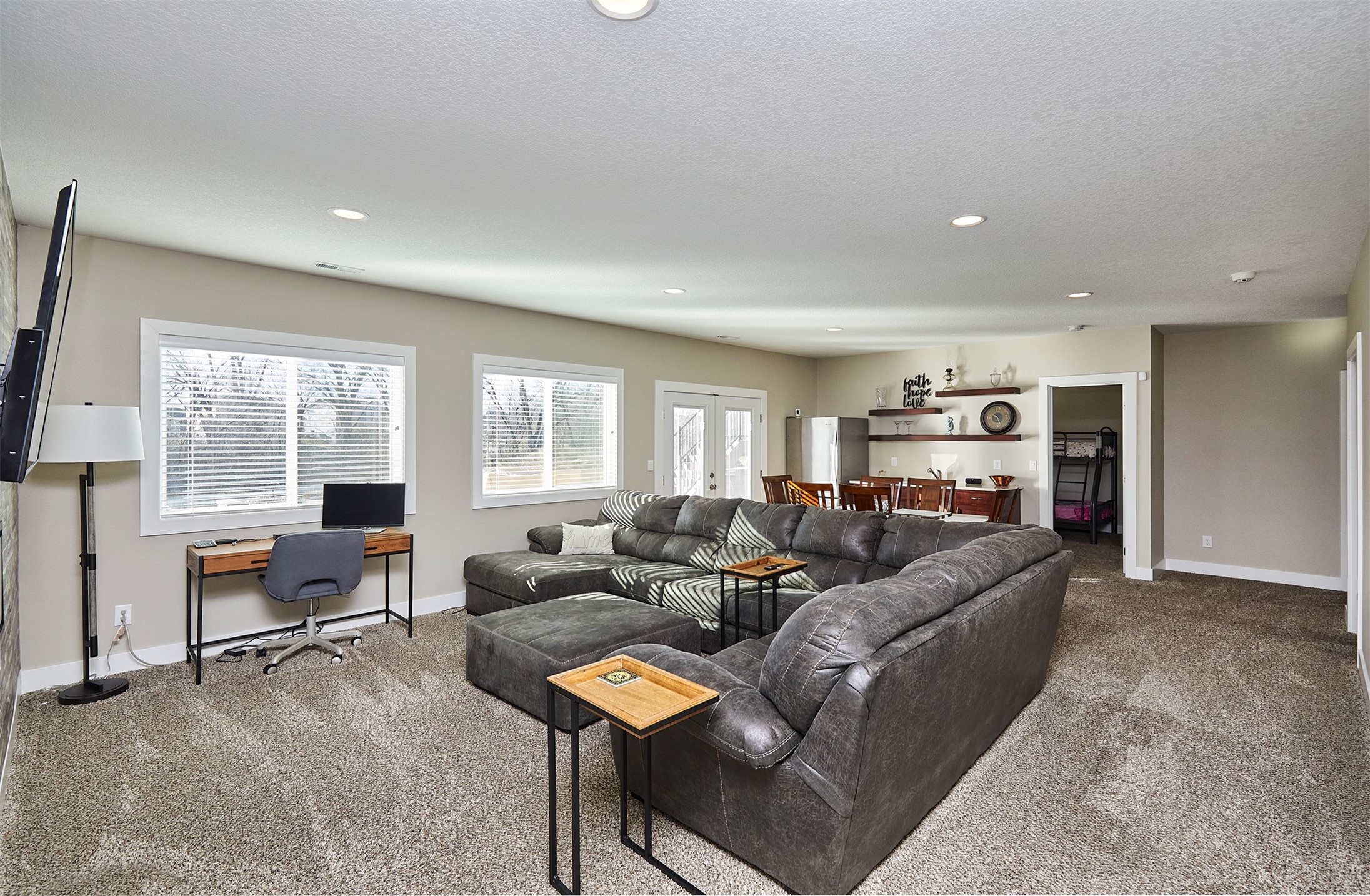811 Timberview Drive