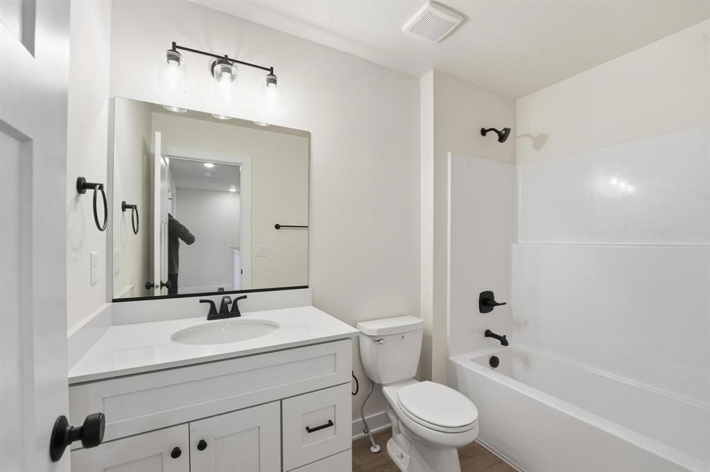 1367 Meadow Rose Place