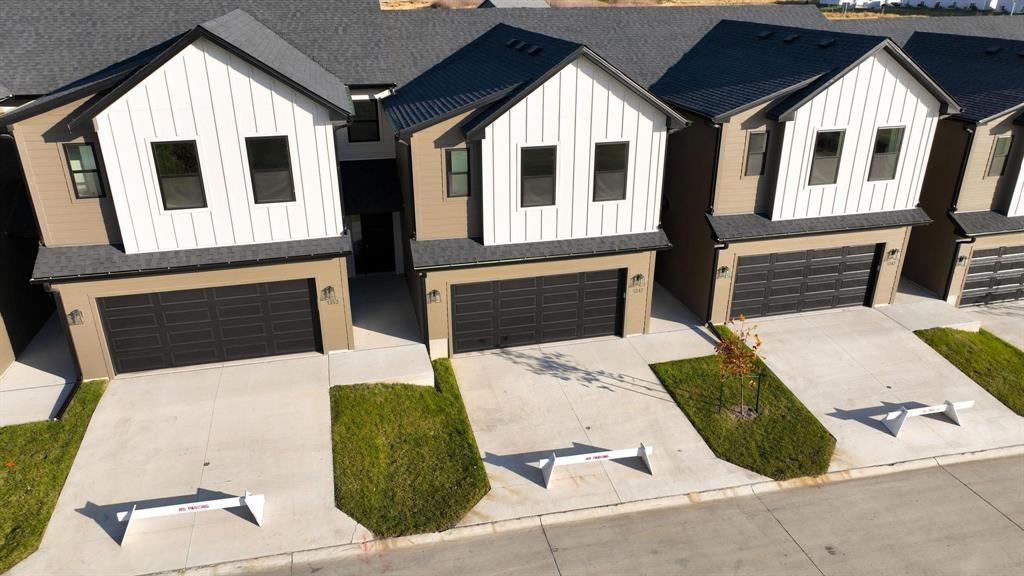 1367 Meadow Rose Place