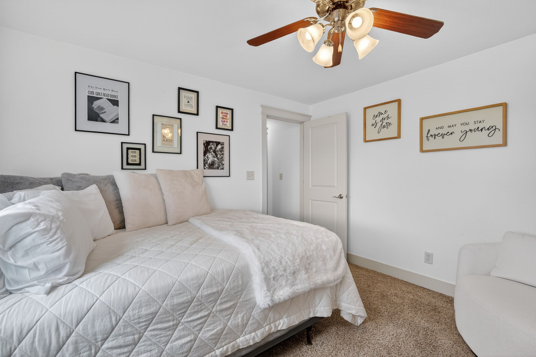 3600 SE Glenstone Drive 202