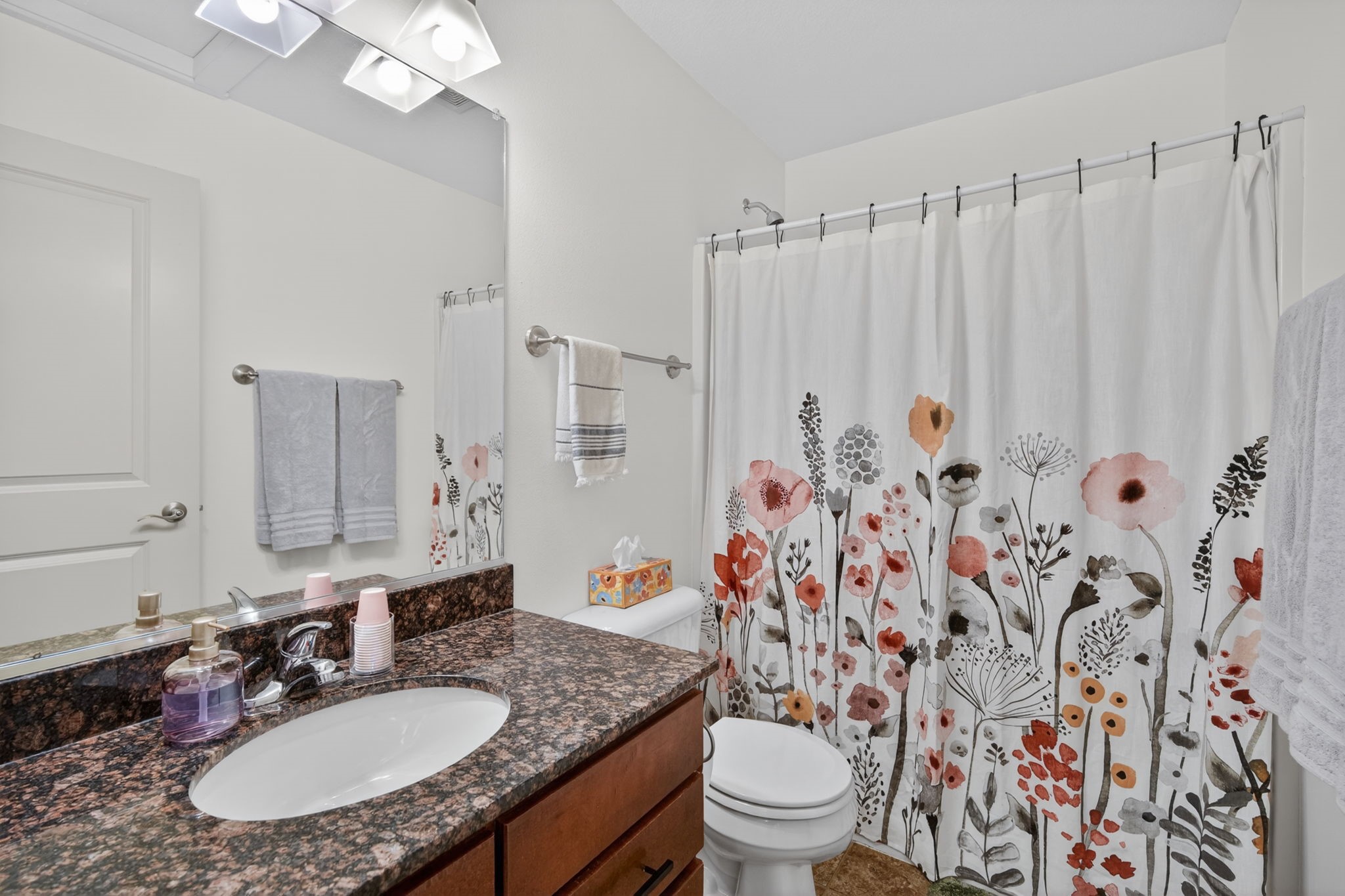 3600 SE Glenstone Drive 202