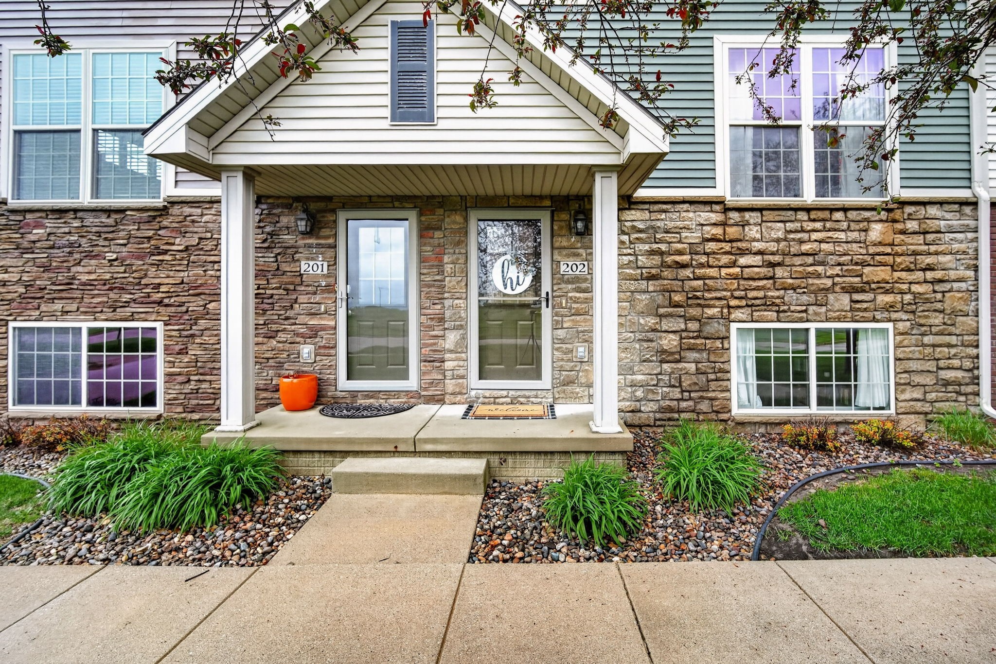 3600 SE Glenstone Drive 202
