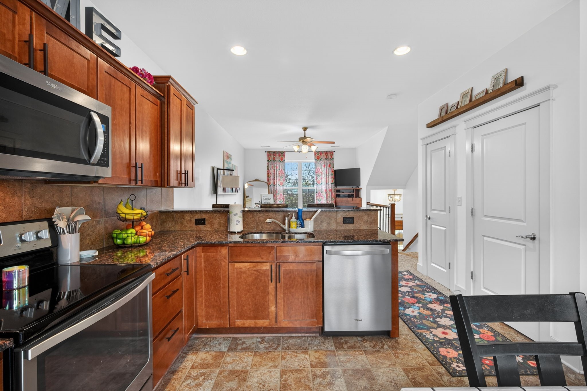 3600 SE Glenstone Drive 202