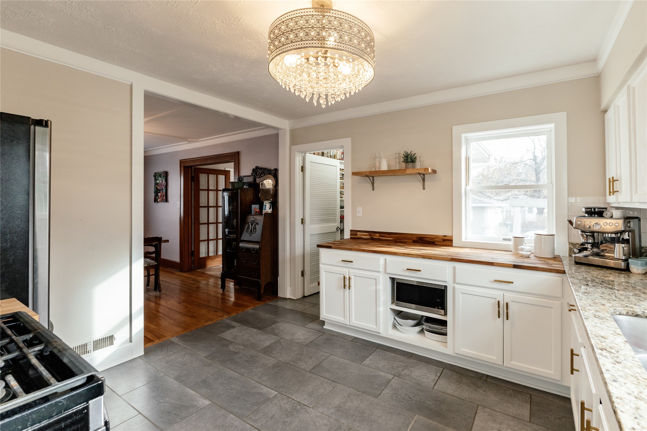 3321 SW 13th Place