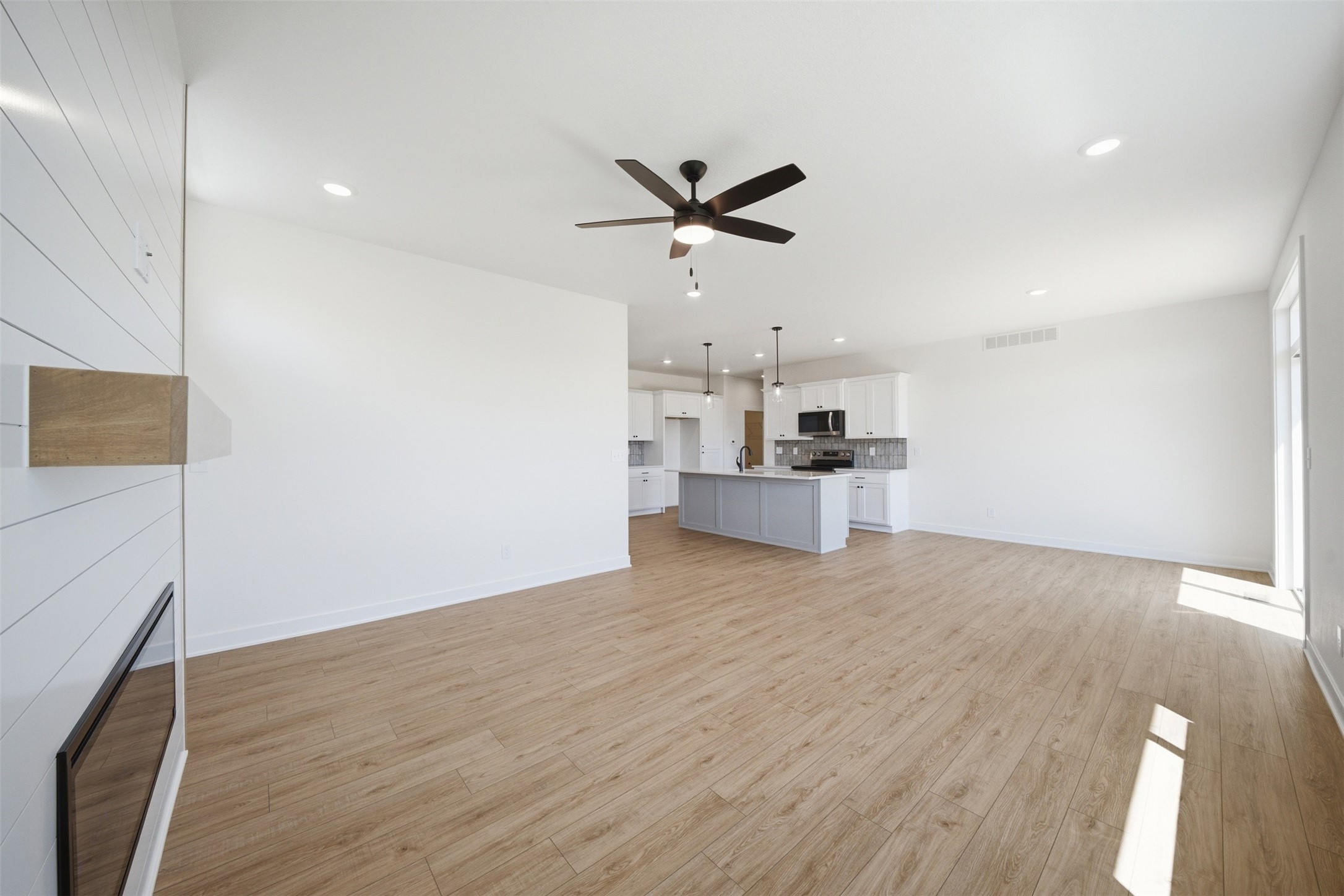 885 11th Street