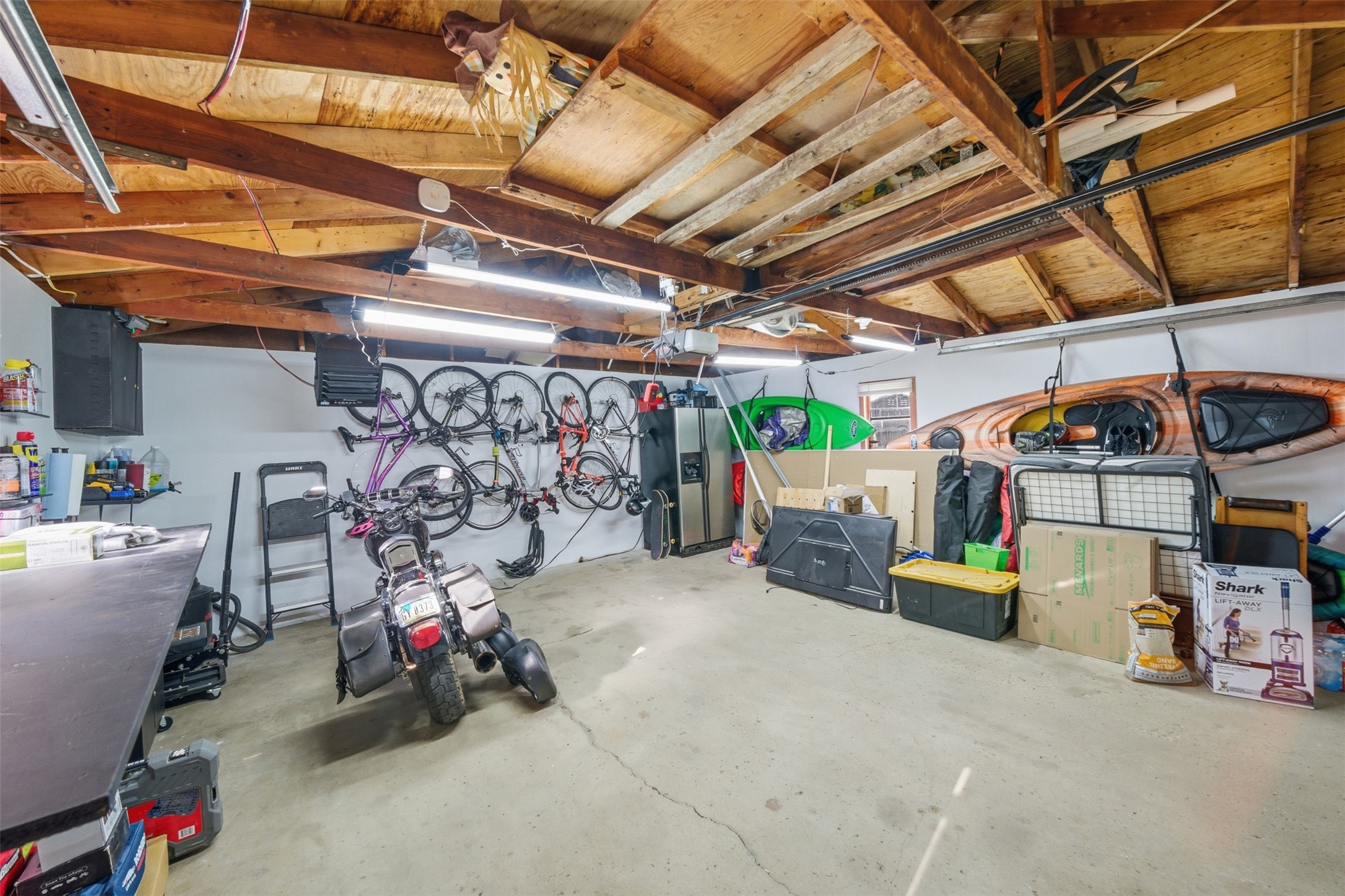 2601 E 40th Street