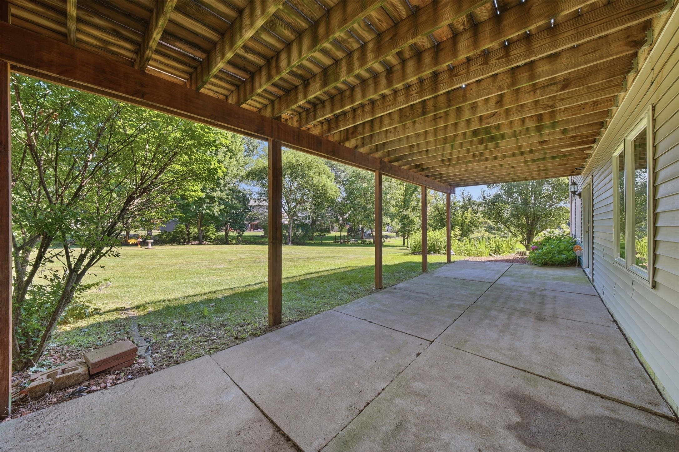 3012 E Highview Drive