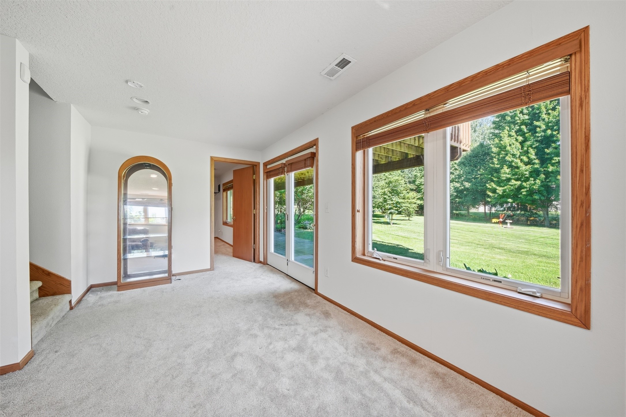 3012 E Highview Drive