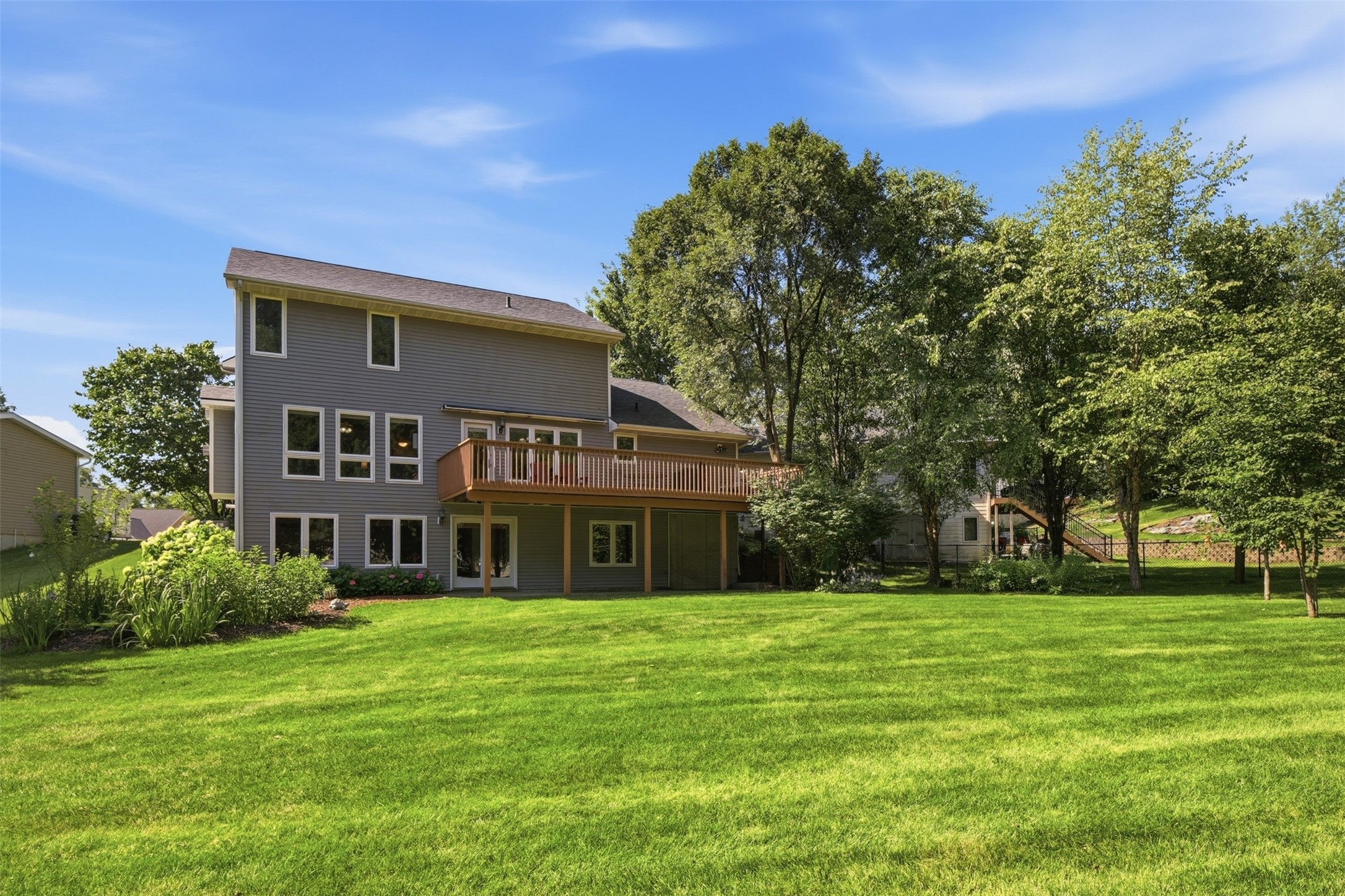 3012 E Highview Drive