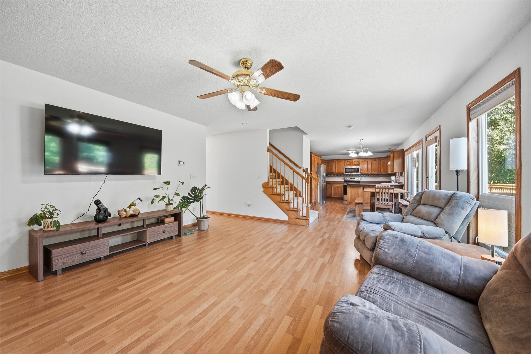 3012 E Highview Drive