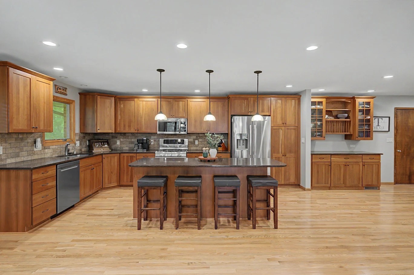 2349 Lake View Drive