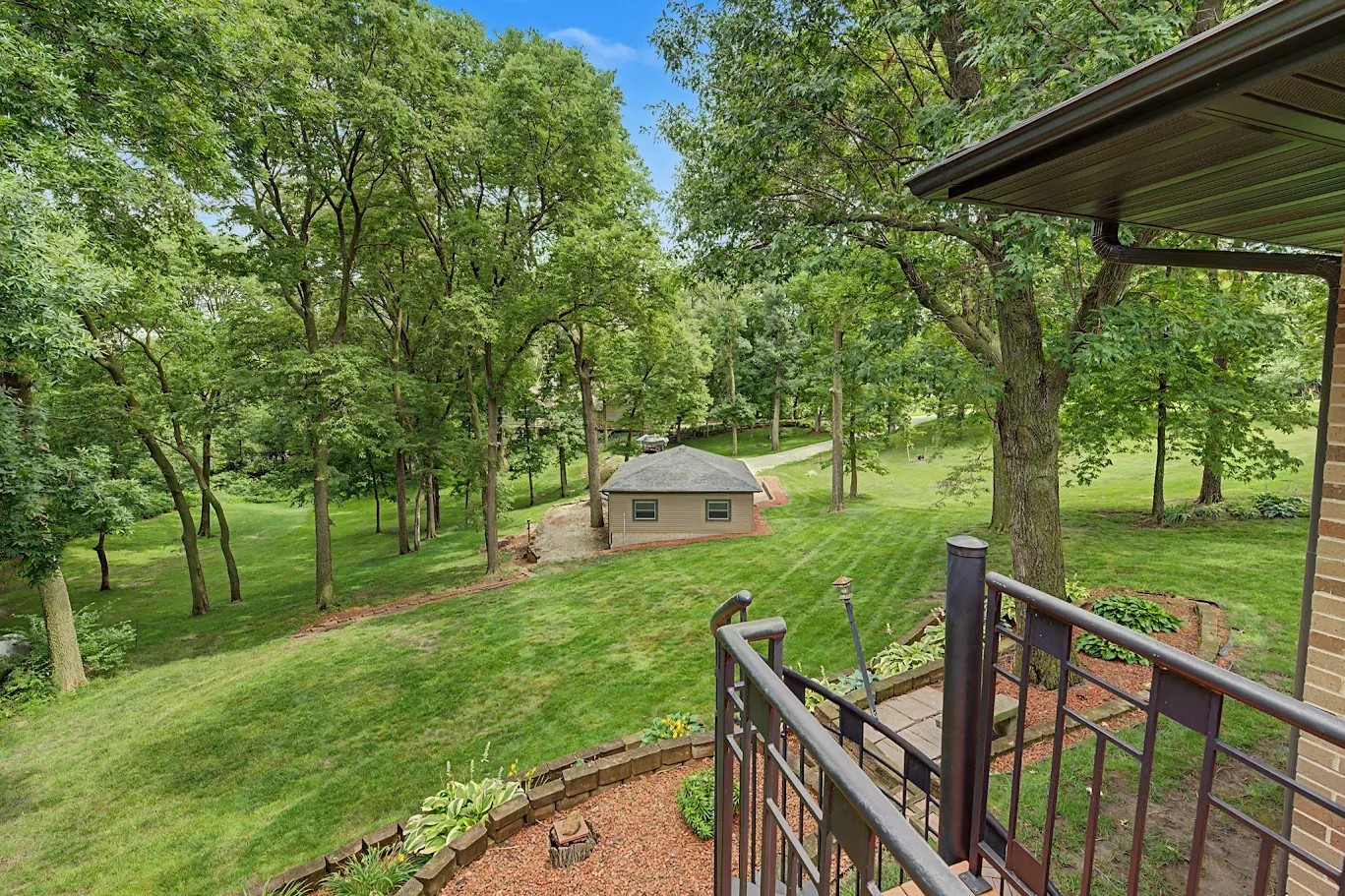 2349 Lake View Drive