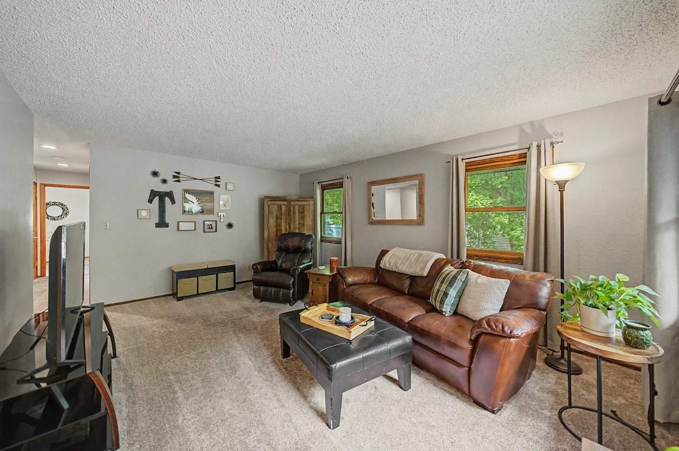 2349 Lake View Drive