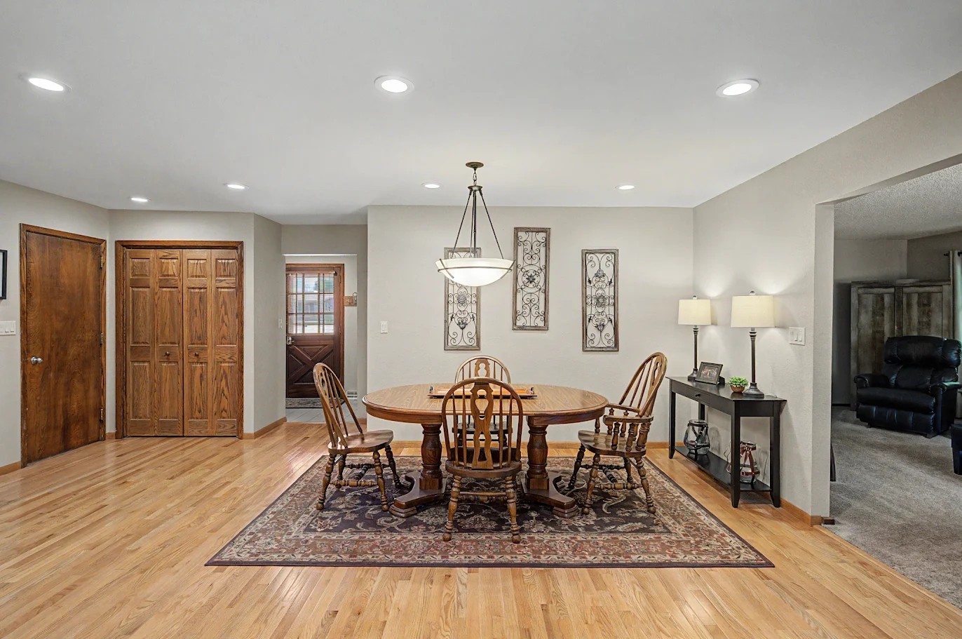 2349 Lake View Drive