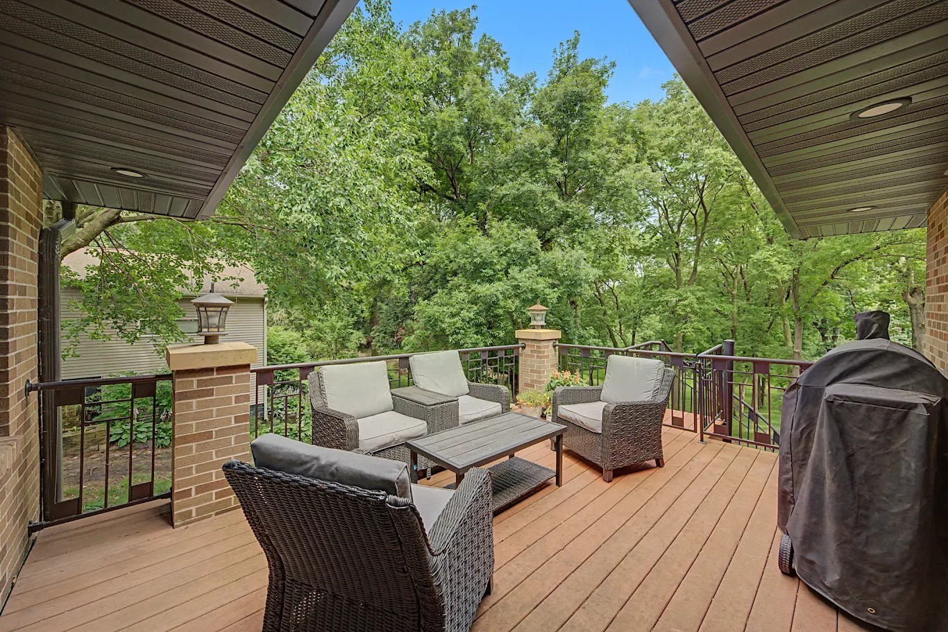 2349 Lake View Drive