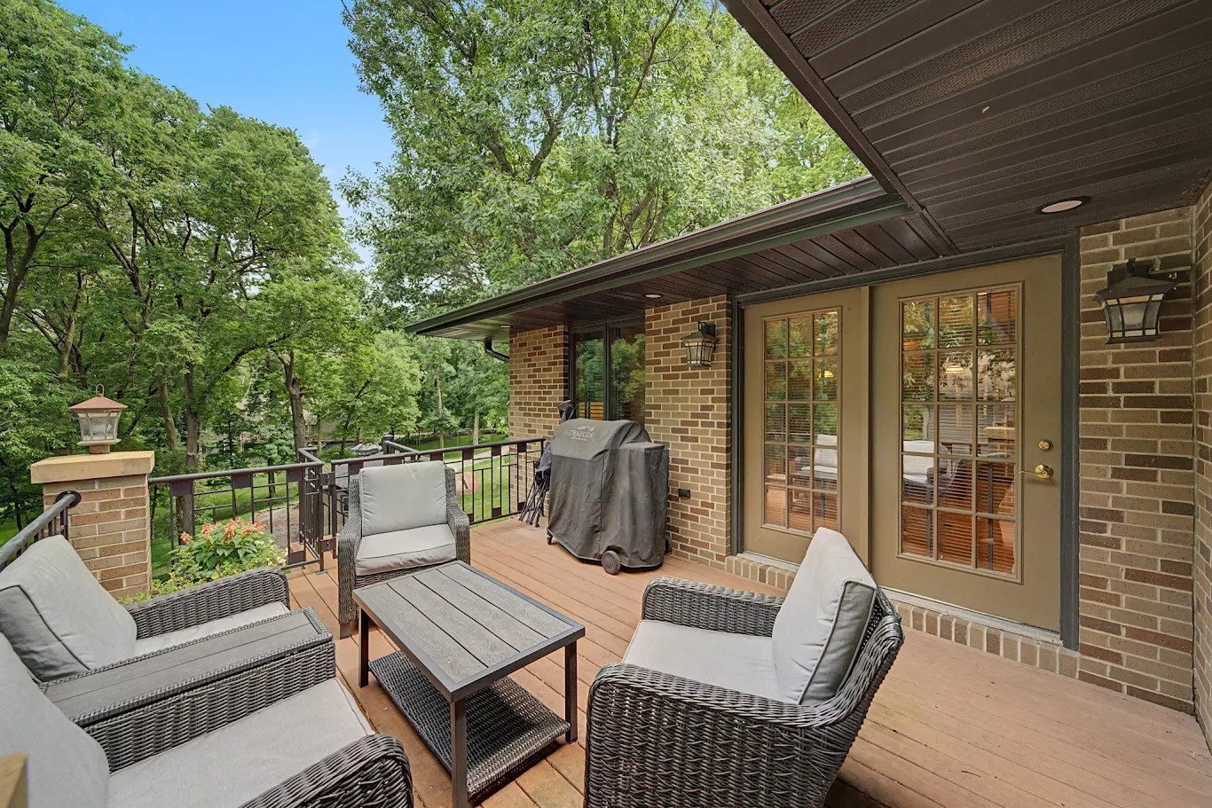 2349 Lake View Drive