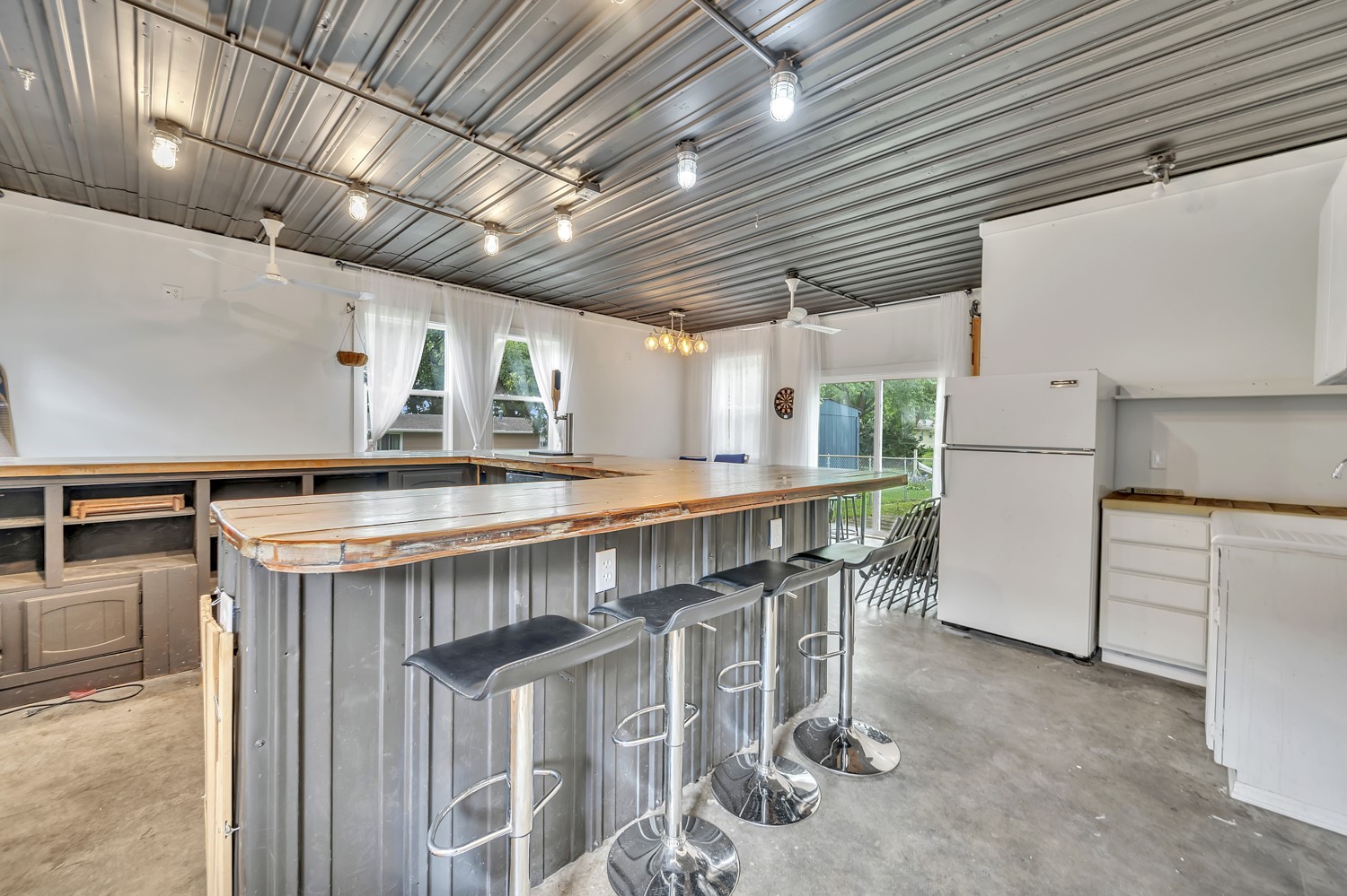497 Rohr Street