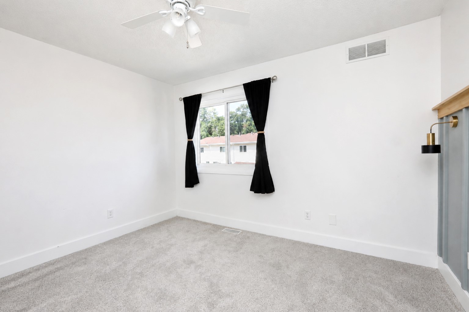 224 Holiday Circle 31