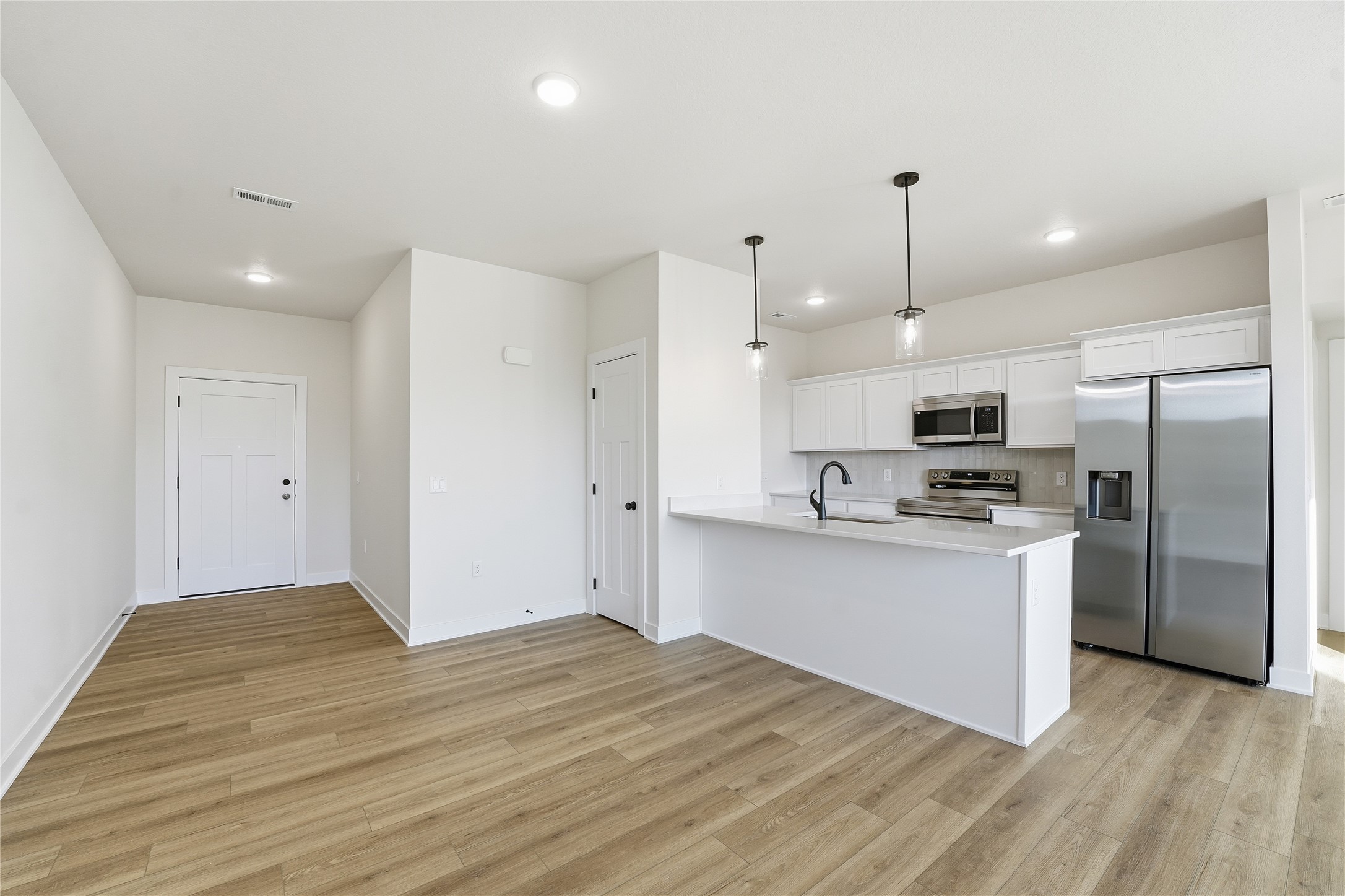 702 Campusside Place