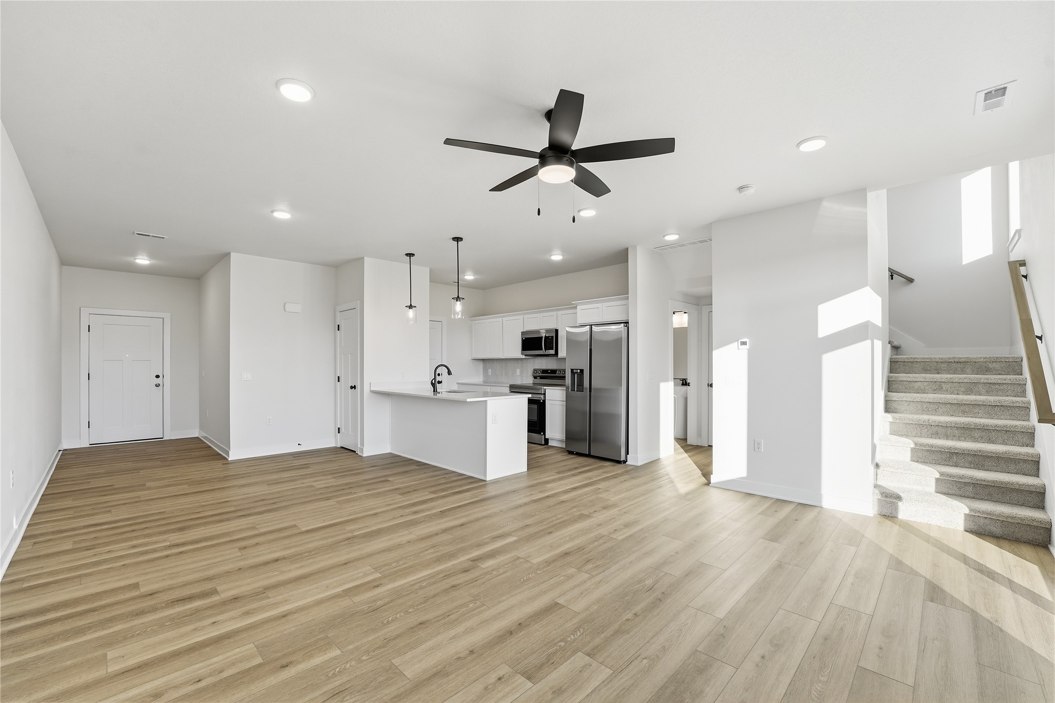 702 Campusside Place