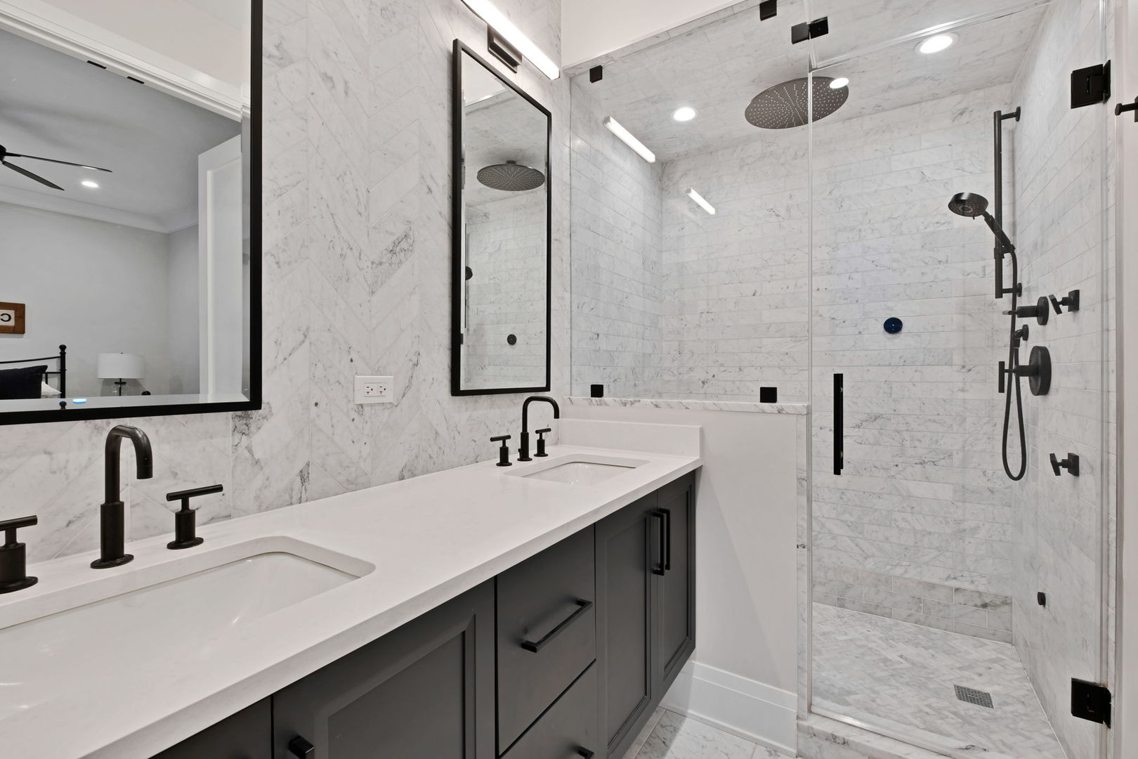 2207 N Orchard Street Unit: 3