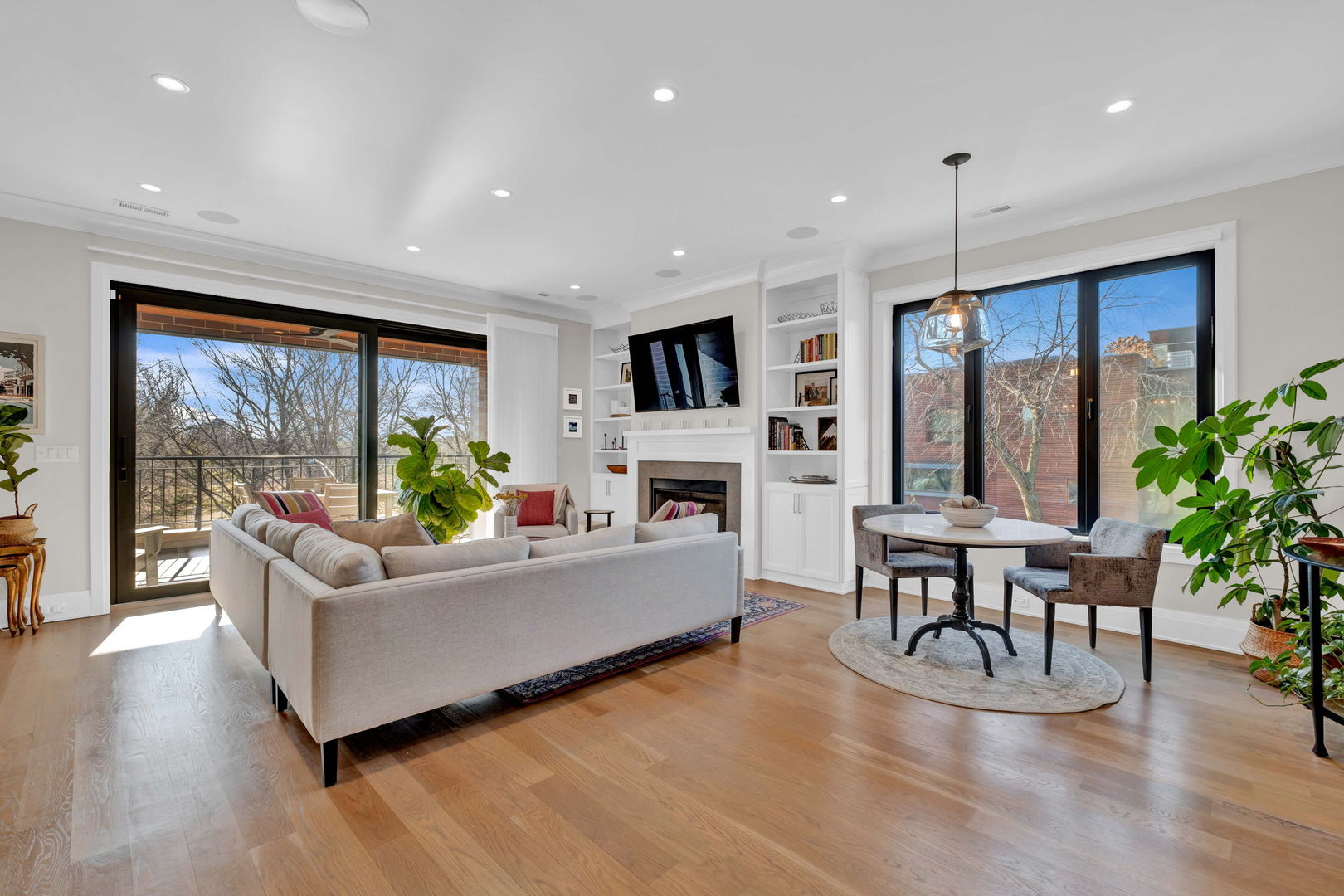 2207 N Orchard Street Unit: 3