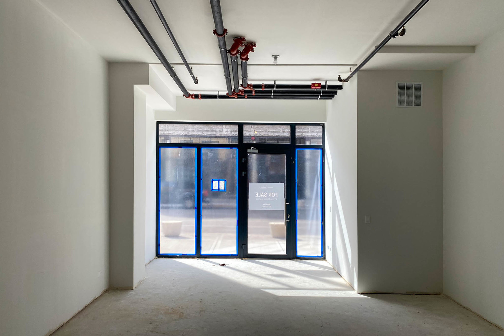 3019 N Lincoln Avenue Unit: 1
