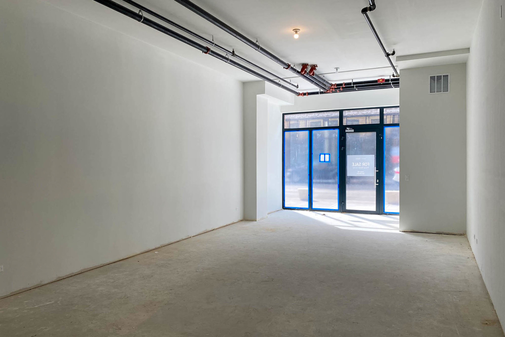 3019 N Lincoln Avenue Unit: 1
