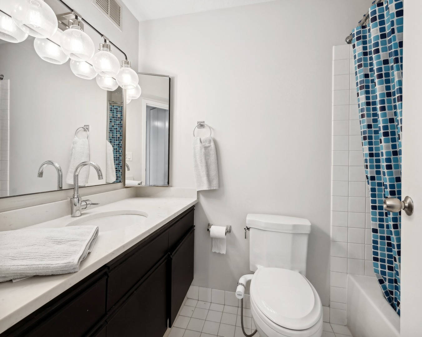 1309 N Wells Street Unit: 604