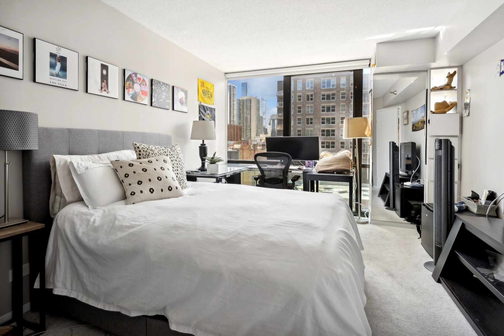 1309 N Wells Street Unit: 604