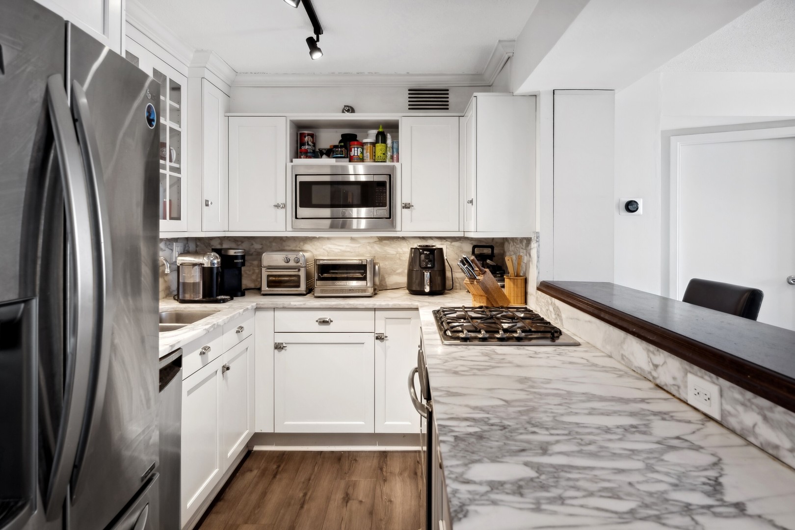 1309 N Wells Street Unit: 604