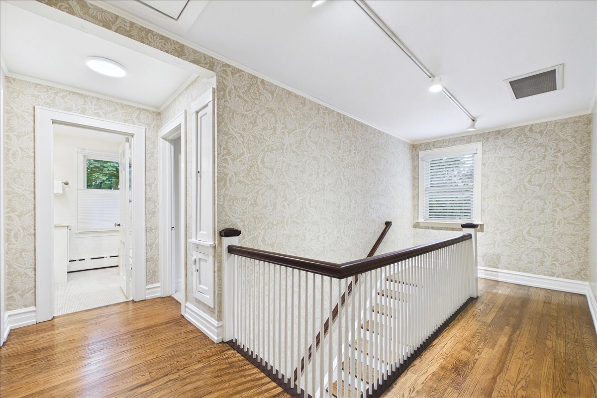 1440 Tower Road
