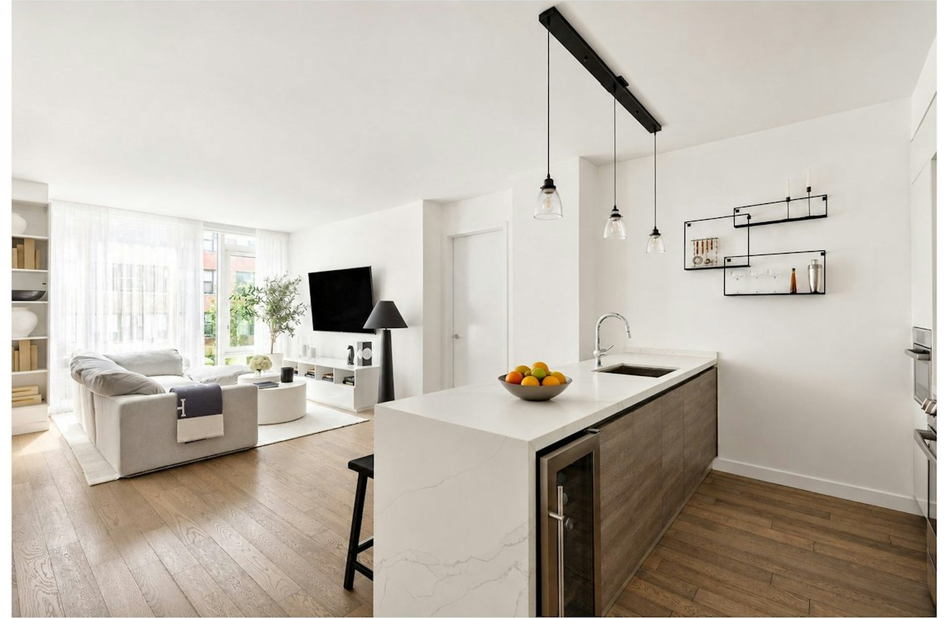 505 W 43RD Street 4H