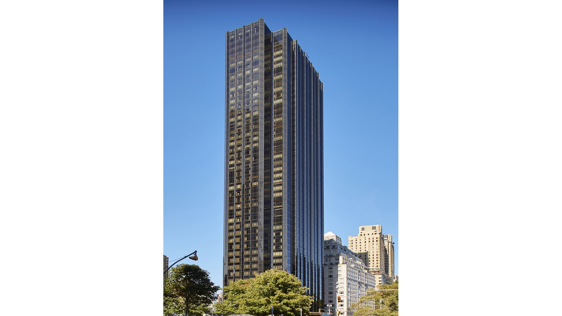 1 CENTRAL Park W 36C