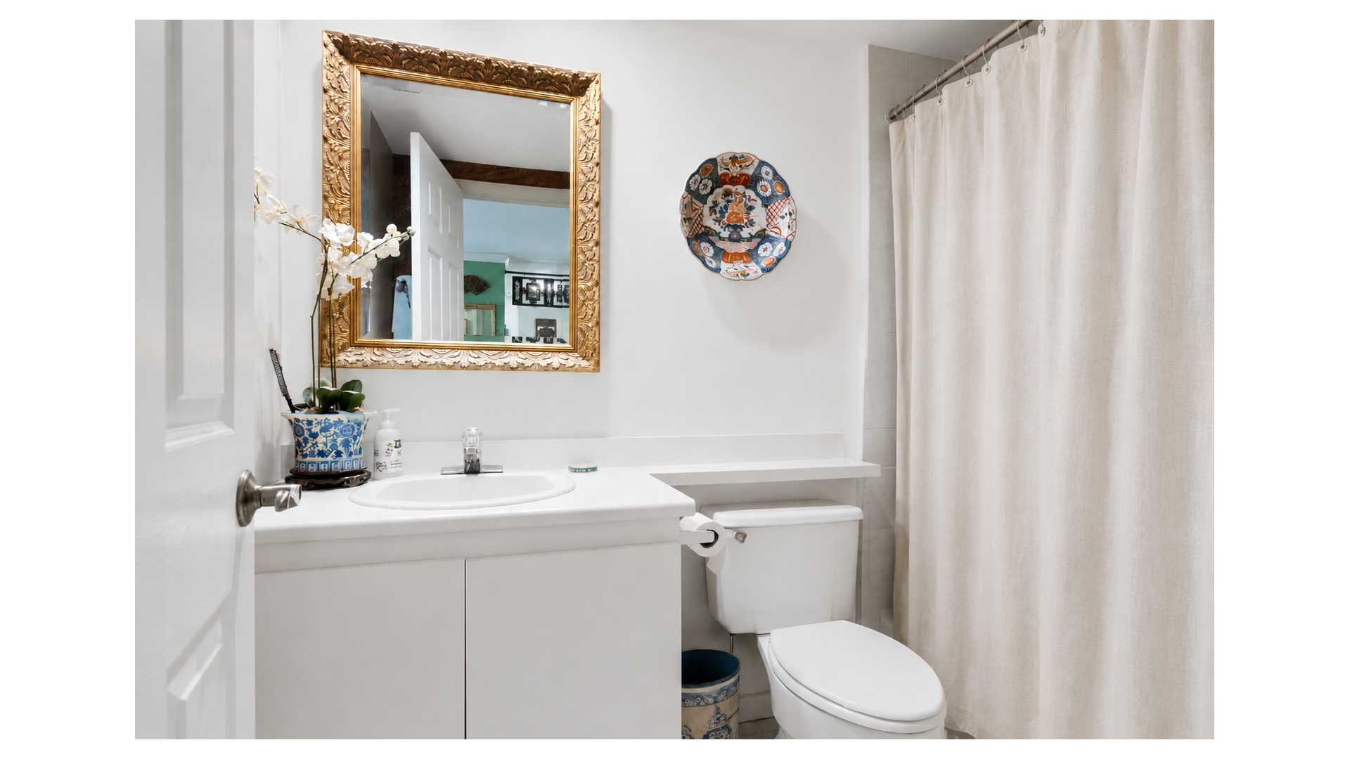 317 W 95TH Street 2F