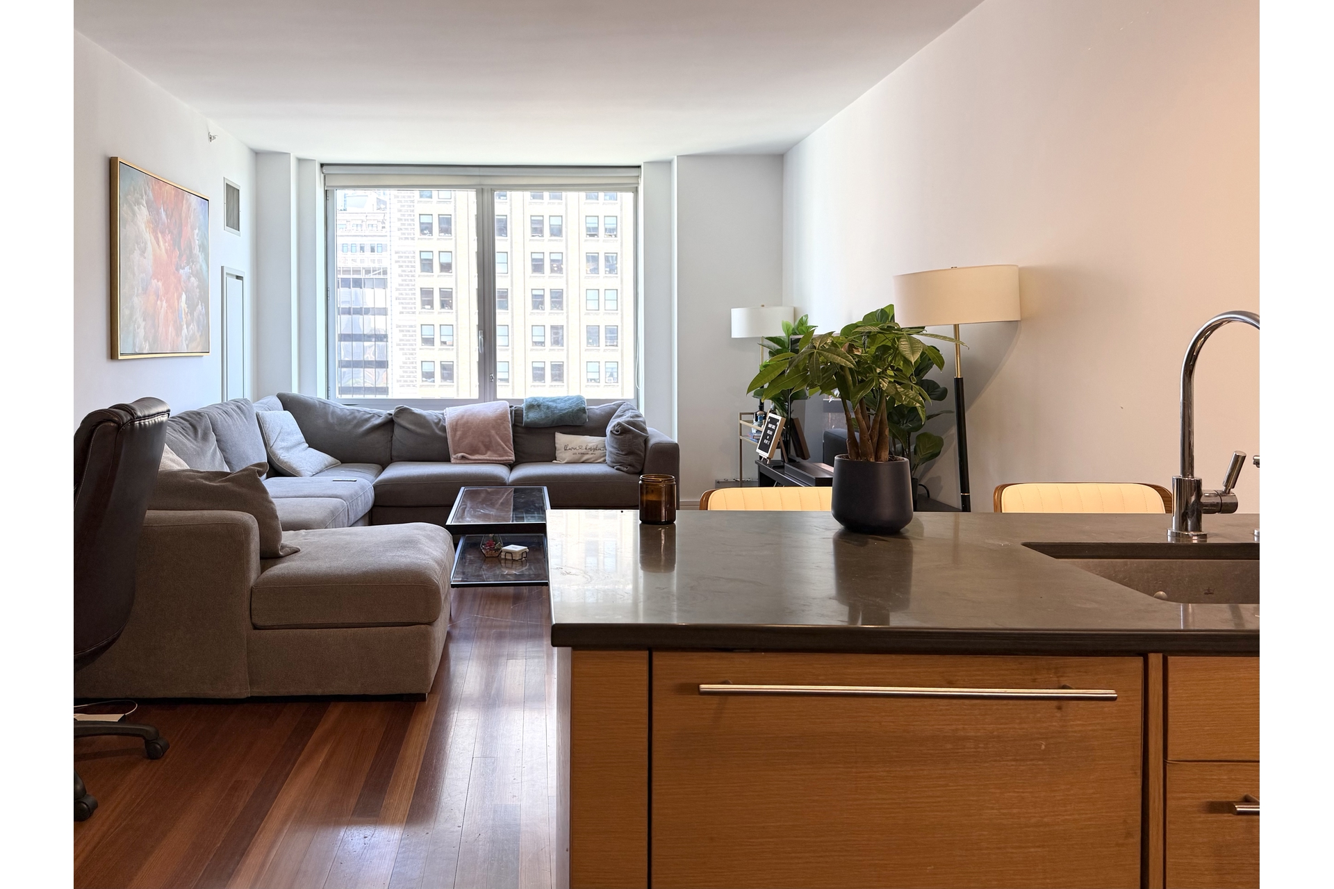 30 WEST Street 22D