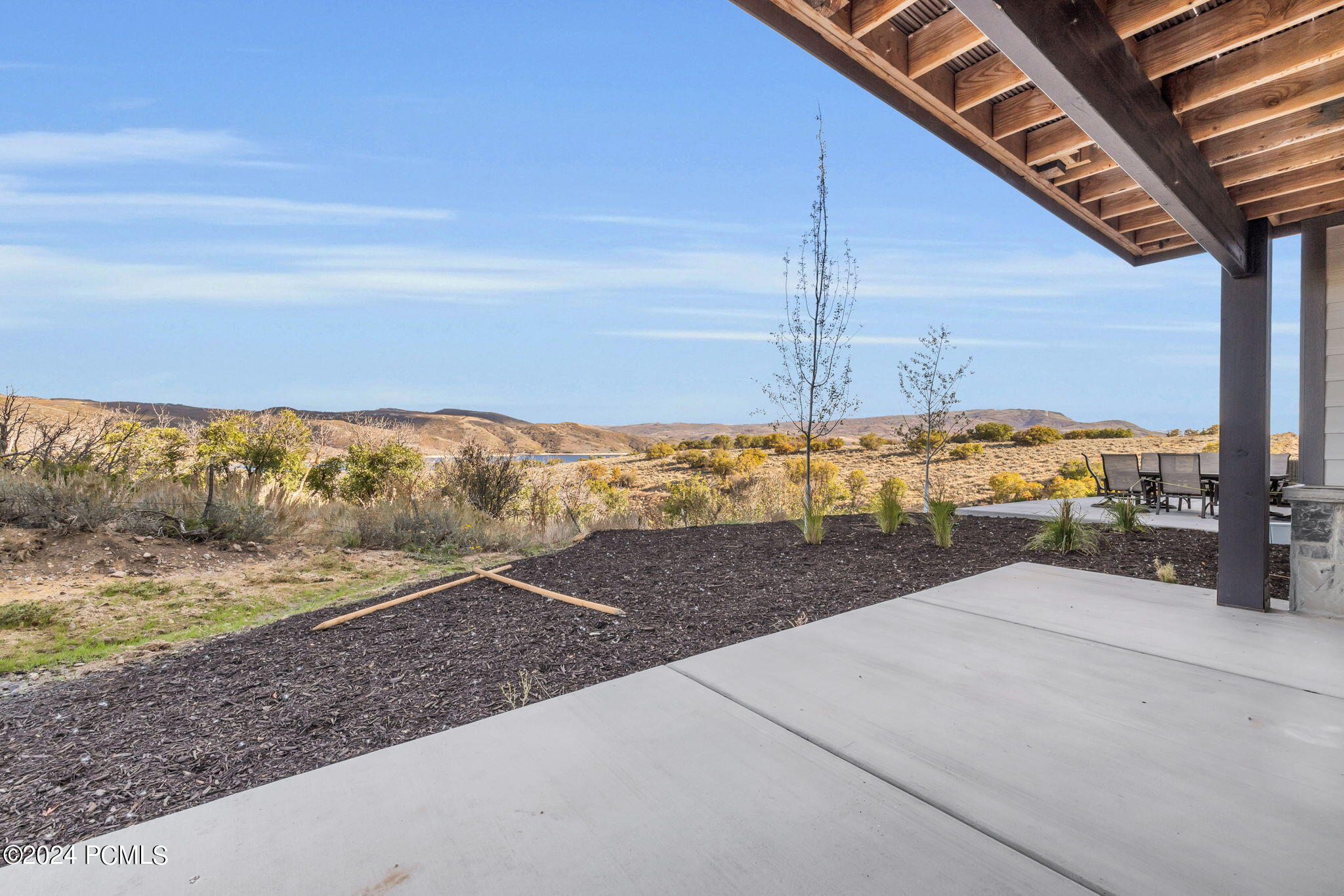 864 W Eland Circle, 53