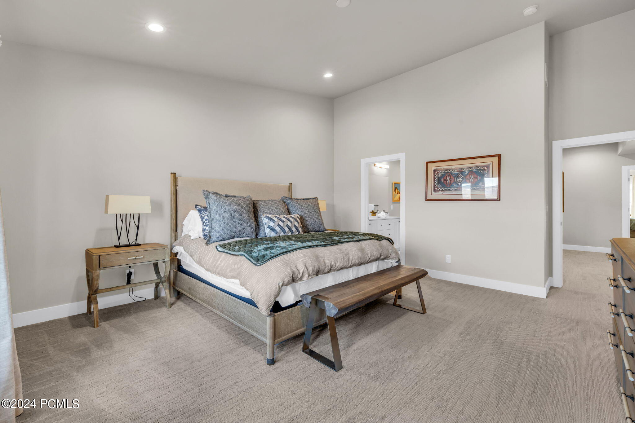 864 W Eland Circle, 53