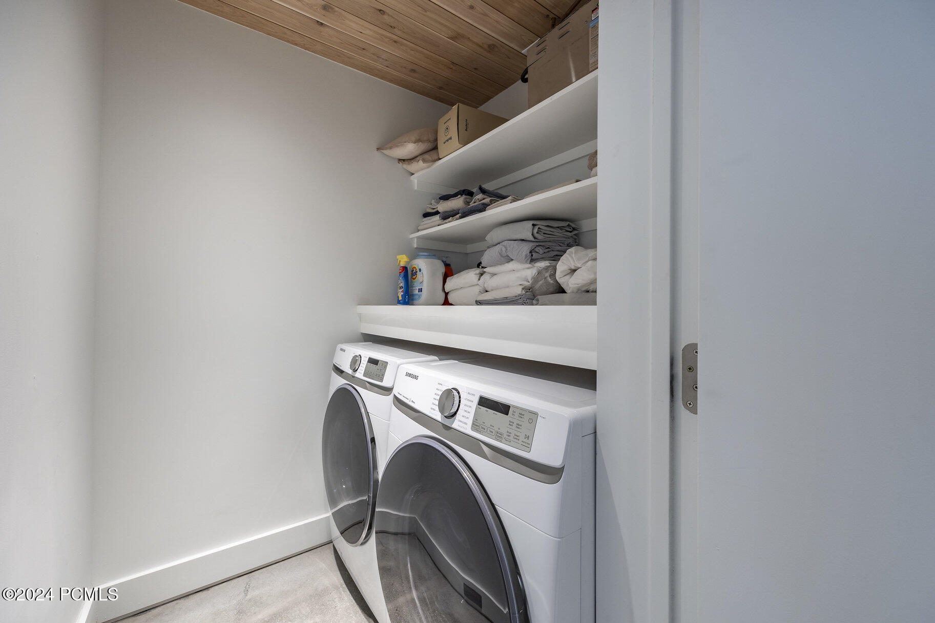 7762 E Horizon Run Road