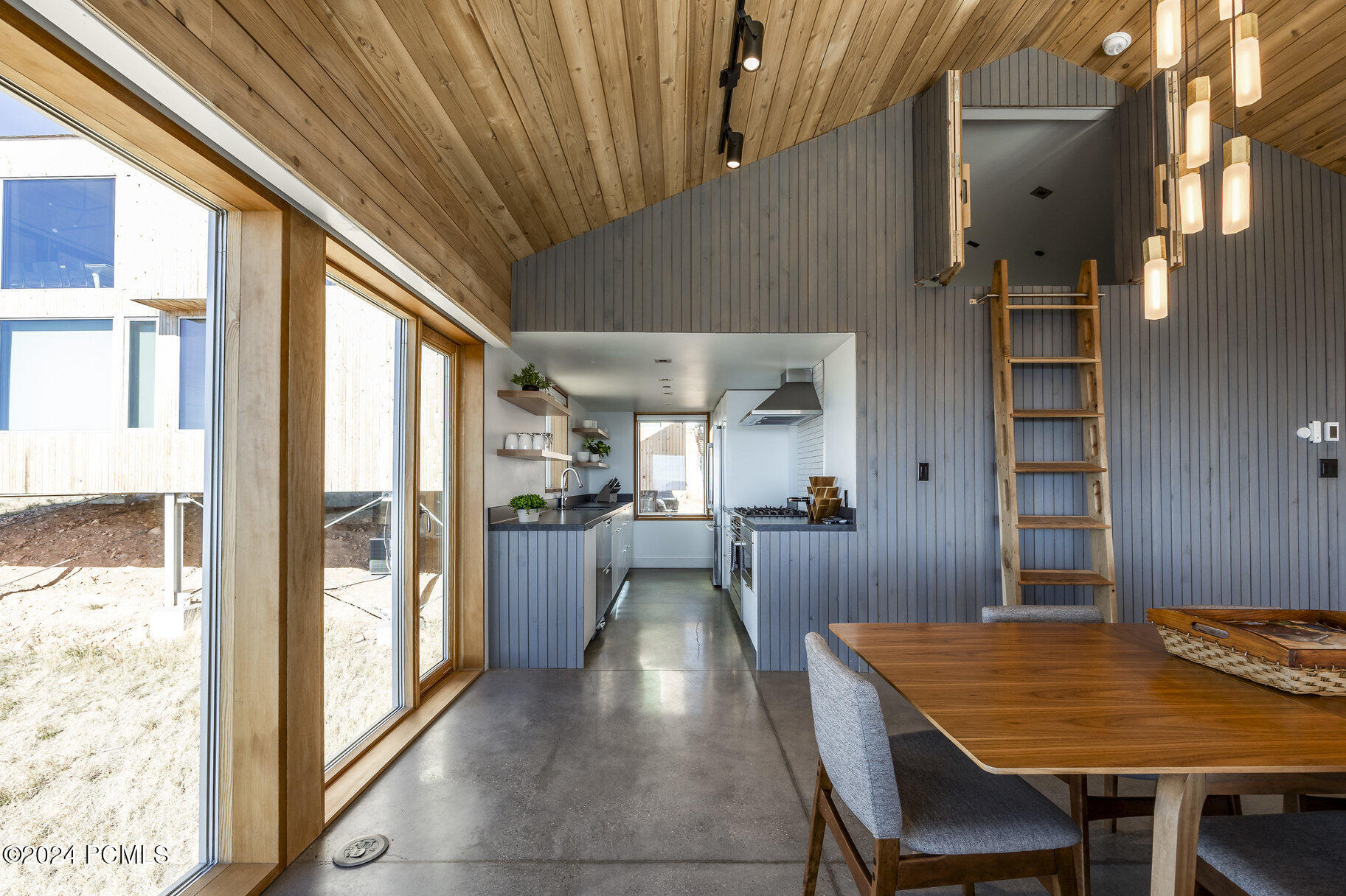 7762 E Horizon Run Road