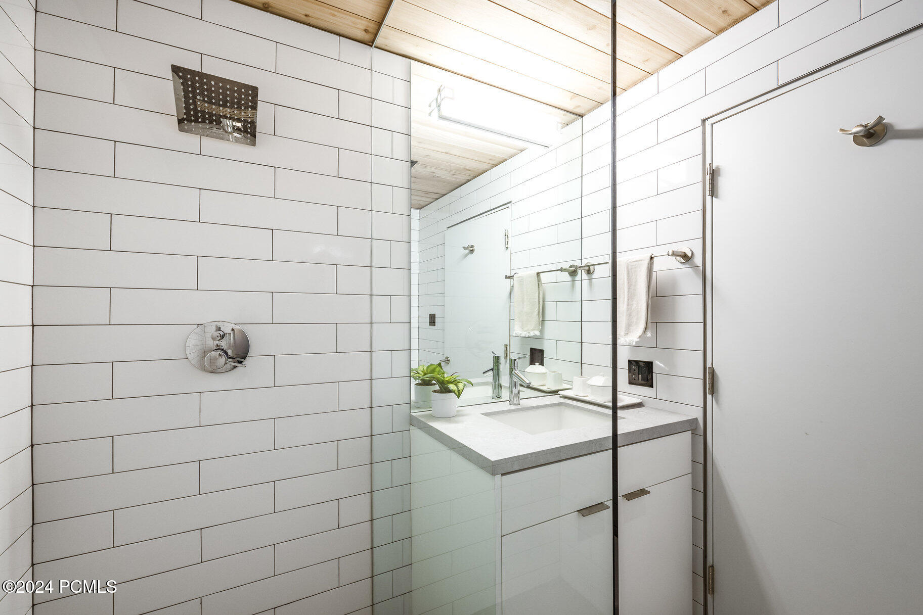 7762 E Horizon Run Road