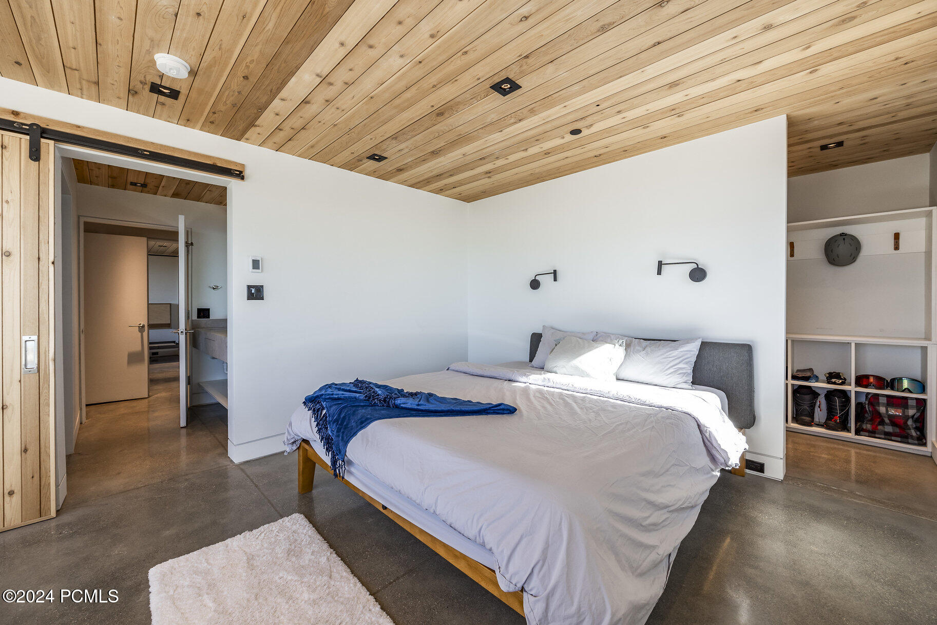 7762 E Horizon Run Road